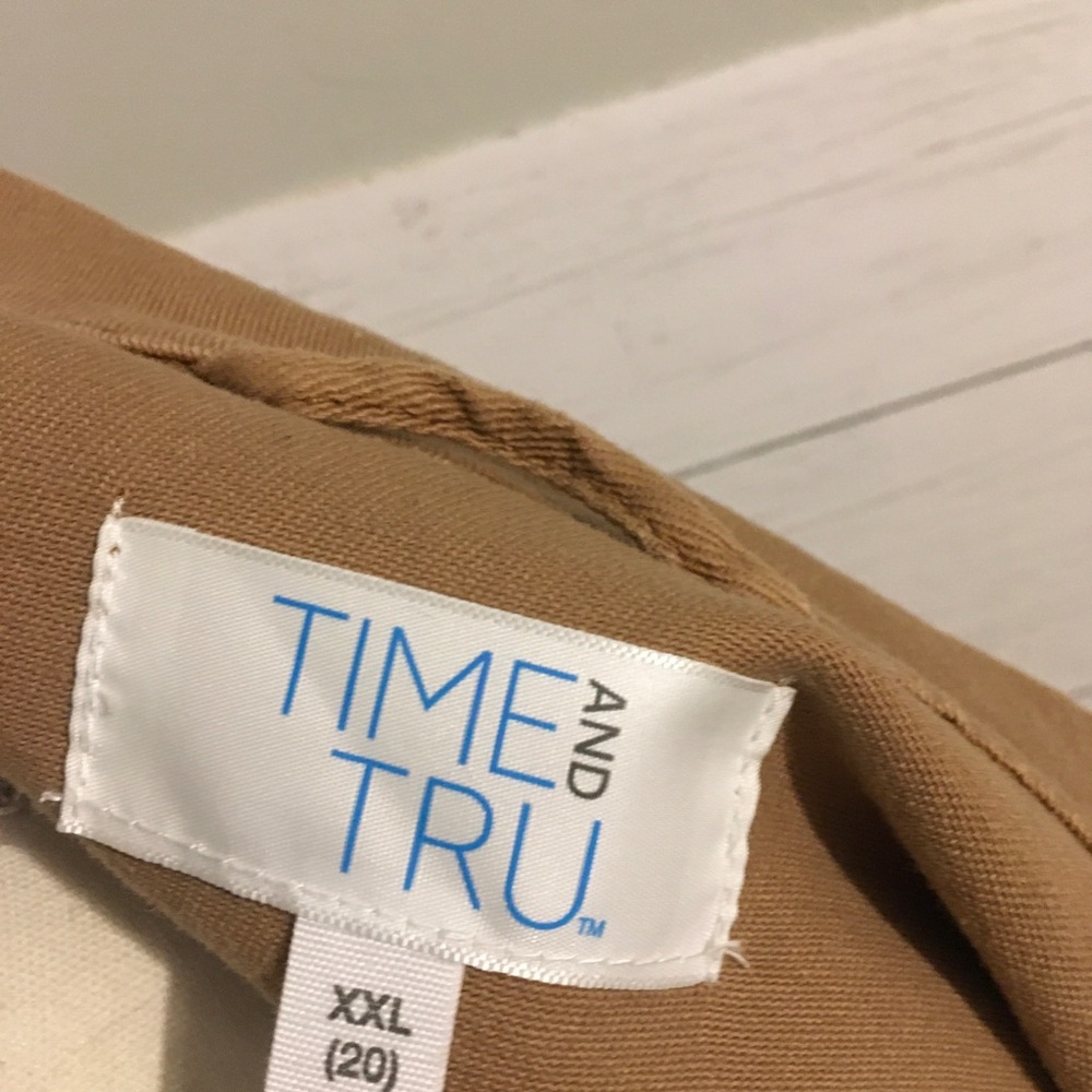 ‘Time and Tru’ Cappuccino Denim Jean Jacket - Picture 3 of 3